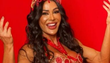 Gracyanne Barbosa relata desconforto no joelho após ensaio da União da Ilha