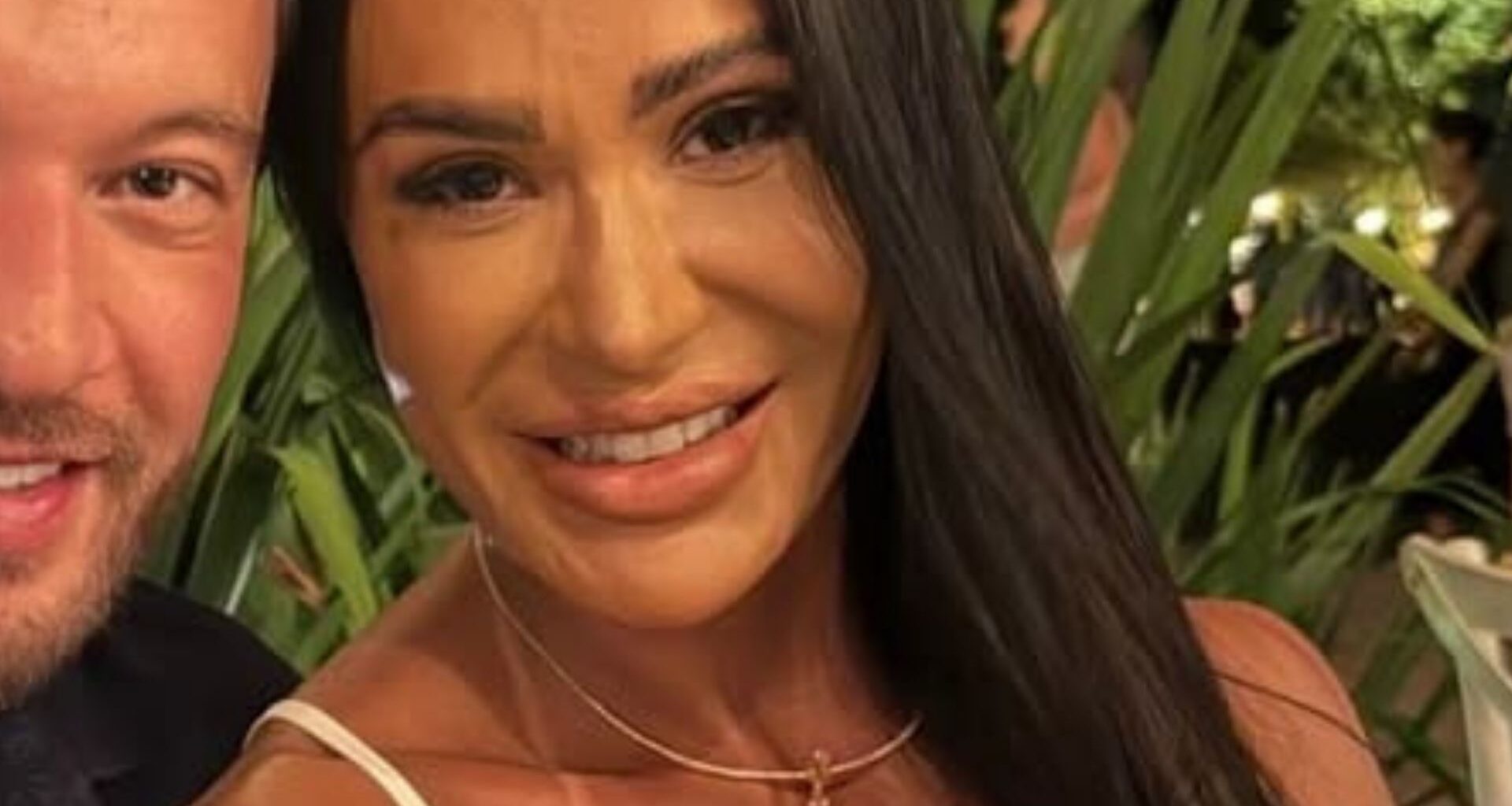 Gracyanne Barbosa posa com novo affair - Foto: Reprodução / Instagram @graoficial