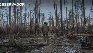 Mulher russa engana estrangeiros e envia-os para guerra – Observador