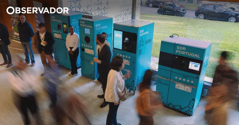 Devolver garrafas e latas nos supermercados vale 10 cêntimos – Observador