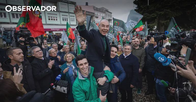 Mendes tentou dar a volta com Montenegro e enchente na rua – Observador