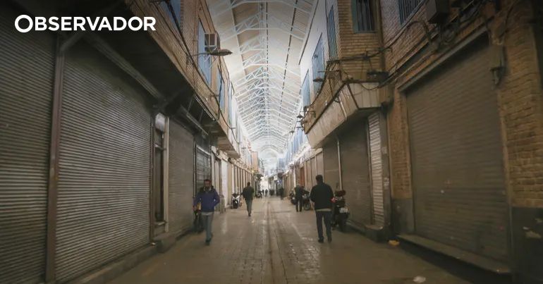 Irão. Sobe para sete o número de mortos nos protestos – Observador