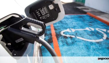 Mais cheques para carros elétricos regressam no primeiro trimestre - Energia