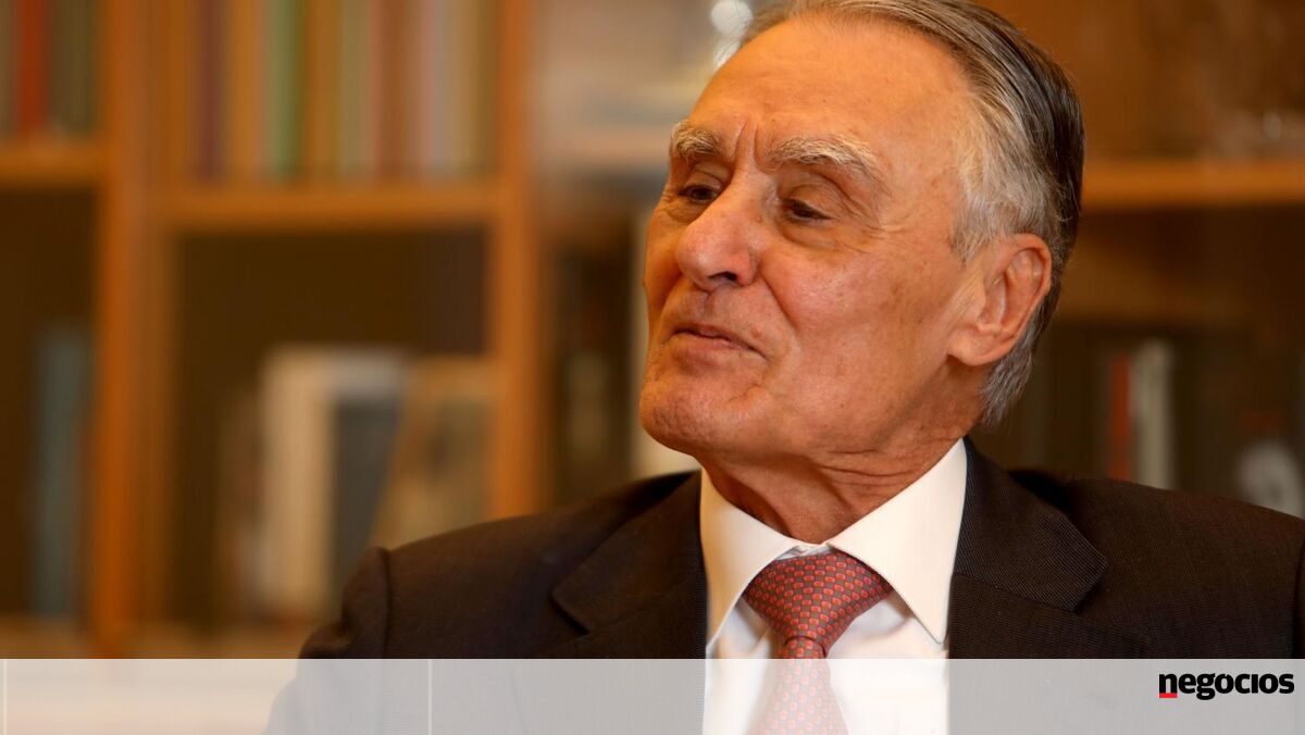 Cavaco Silva: Prioridade de Portugal não deverá ser captar elevado montante de fundos comunitários - Economia
