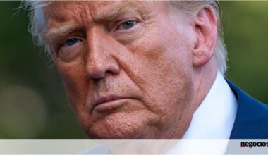 EUA vão intervir se o Irão matar manifestantes, diz Trump - Mundo