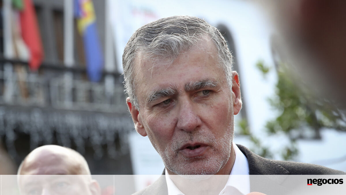 Pareciam concorrentes, mas tinham os mesmos donos. Gouveia e Melo assinou oito destes contratos na Marinha - Presidenciais