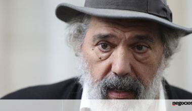 Manuel João Vieira declarou uma horta, 1.318 euros na conta, 700 cepas de vinha e um prédio em Campo de Ourique - Presidenciais