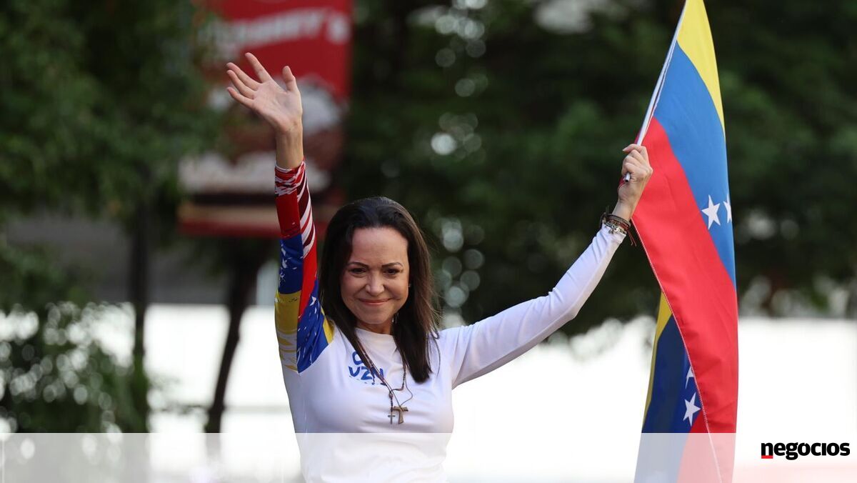 Nobel da Paz agradece captura de Maduro. Ativos chineses em risco na Venezuela - Américas