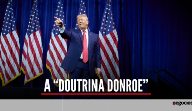 Afinal, o que é a “Doutrina Donroe”? - Jornal de Negócios