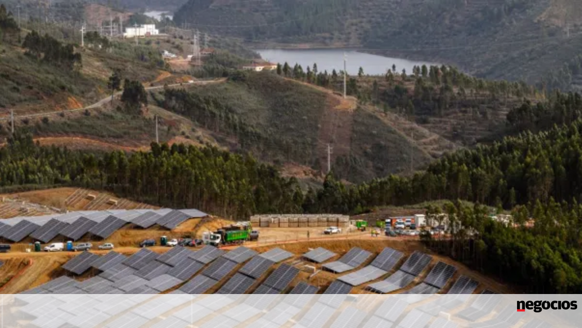 EDP coloca em operação primeiro projeto hídrico-solar terrestre em Portugal - Energia