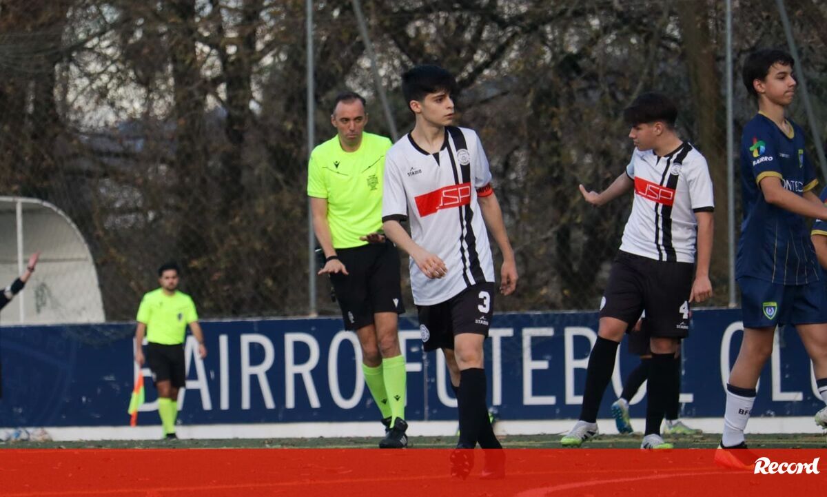 Dirigente do Operário Famalicão elogia atuação de João Pinheiro: «Teve uma atitude muito pedagógica» - Arbitragem