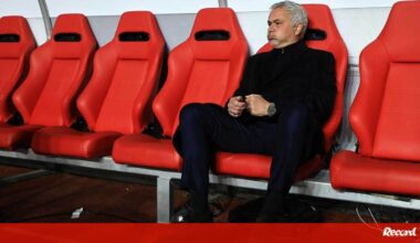 «Investimento alto do Benfica? Mourinho foi campeão europeu no FC Porto com jogadores da U. Leiria, V. Setúbal...» - Benfica