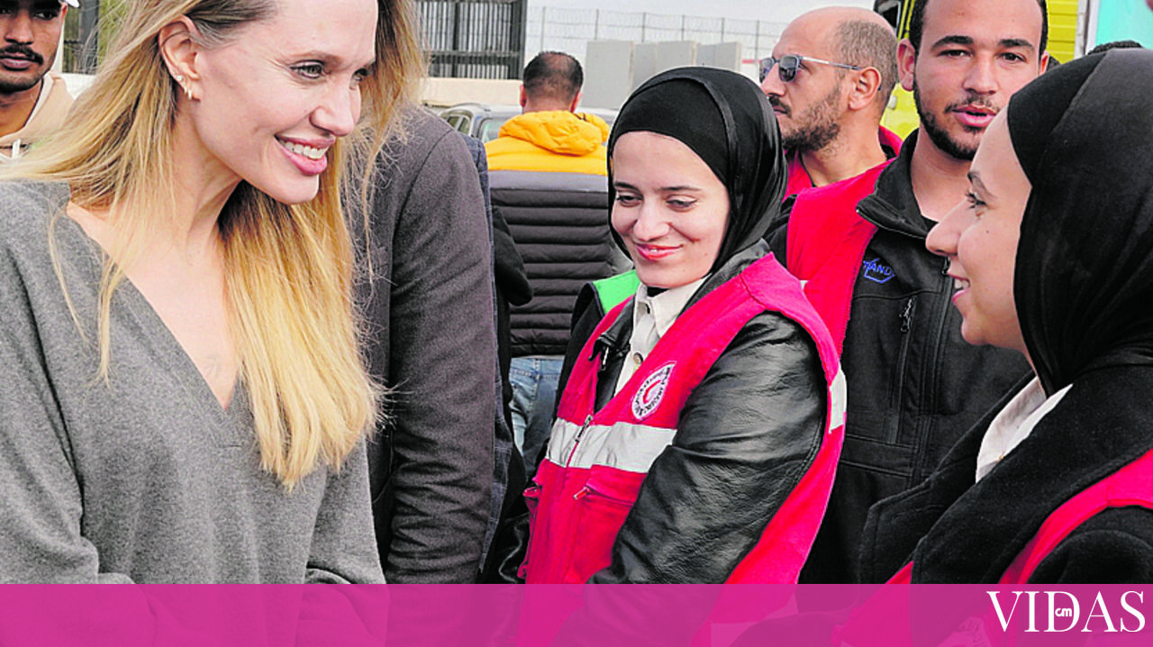 Angelina Jolie mostra apoio ao povo de Gaza numa visita a Rafah - Guerra Israel-Hamas