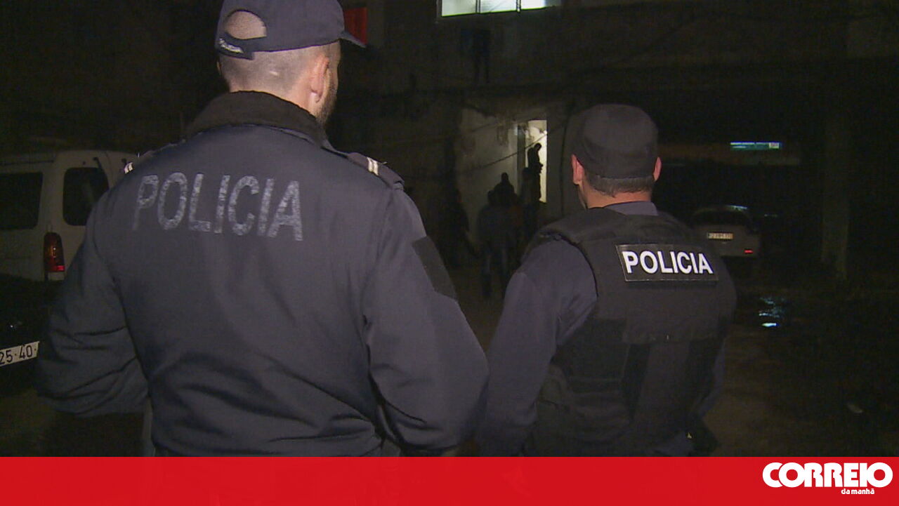 Casal assalta hostel no centro de Lisboa e ataca cliente a dormir - Portugal