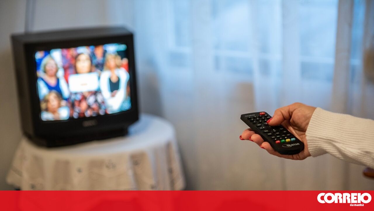 Televisão Digital Terrestre cai em casa dos portugueses - Tv Media