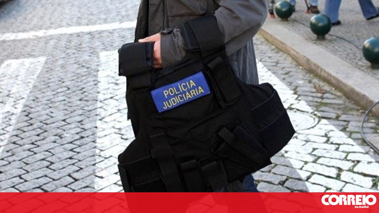 Um morto em agressão com recurso a arma branca na Figueira da Foz na noite de Ano Novo - Portugal