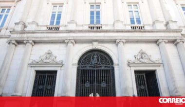 Idosos enganados por cuidadora pensavam estar a tratar de avisos do aumento das rendas e assinaram a doação de um imóvel - Portugal