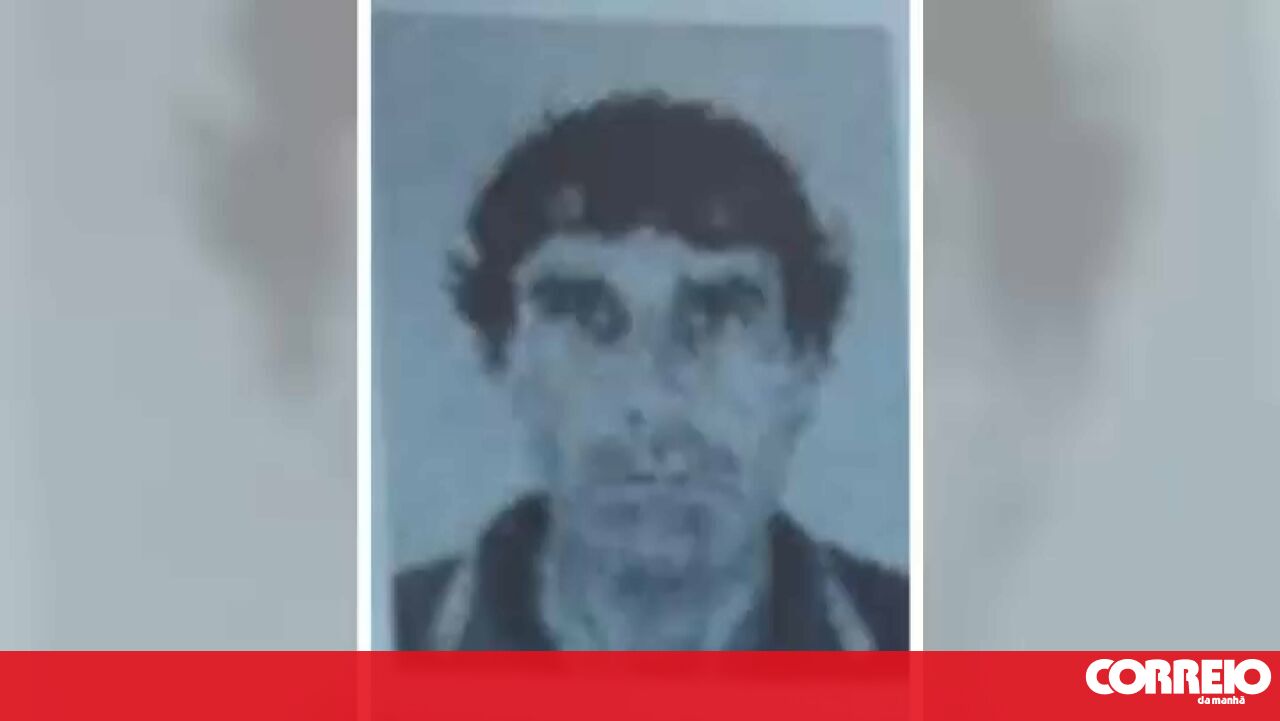 Homem mata namorado por asfixia e enterra corpo no quintal da casa em Lourosa - Portugal