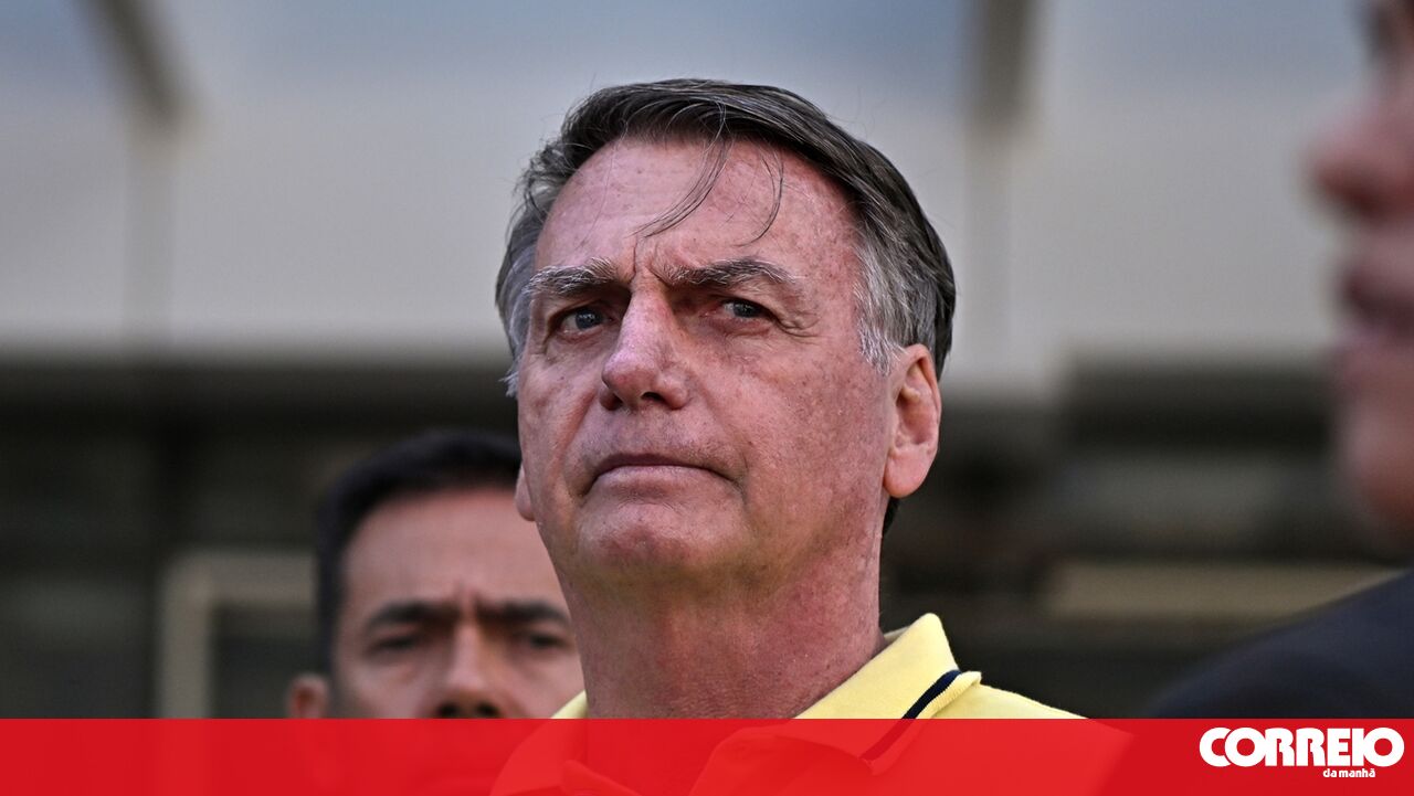 Juiz Alexandre de Morais nega transferência de Bolsonaro para hospital após sofrer acidente na cela - Mundo