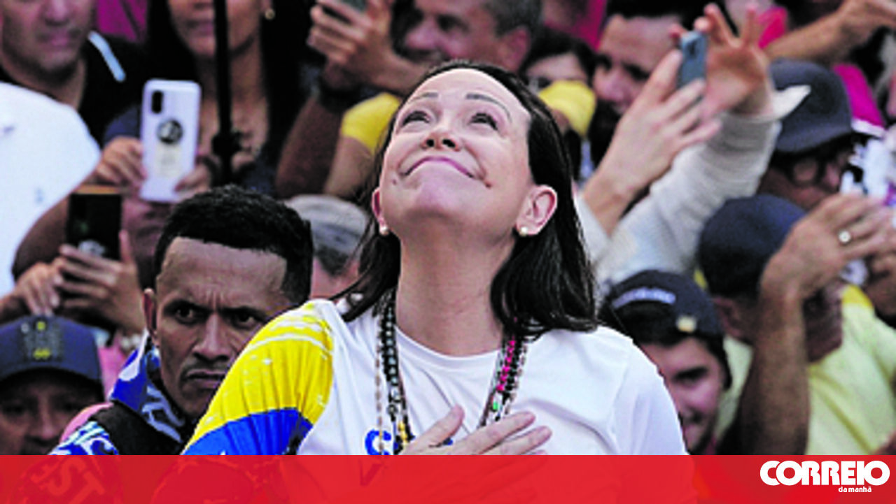 Corina Machado quer partilhar o prémio Nobel da Paz com Trump - Mundo