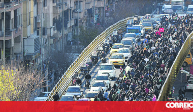 “Estados Unidos irão em auxílio do povo iraniano”, garante Trump - Mundo