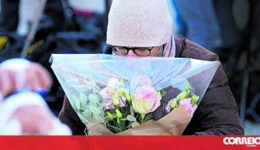 Jovem portuguesa tinha mesa marcada no bar da Suíça onde morreram 40 pessoas, mas desmarcou e escapou à tragédia - Portugal