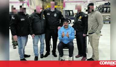 Nem a espada de Simón Bolívar valeu a Maduro - Domingo