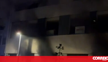 Incêndio em garagem de urbanização em Paços de Ferreira deixa 111 pessoas desalojadas - Portugal