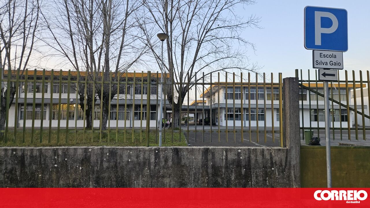 Professora agredida por aluno em Coimbra - Portugal