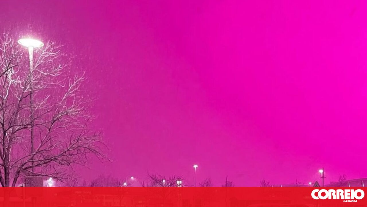 O céu ficou cor-de-rosa no Reino Unido... e a explicação vai surpreendê-lo - Mundo