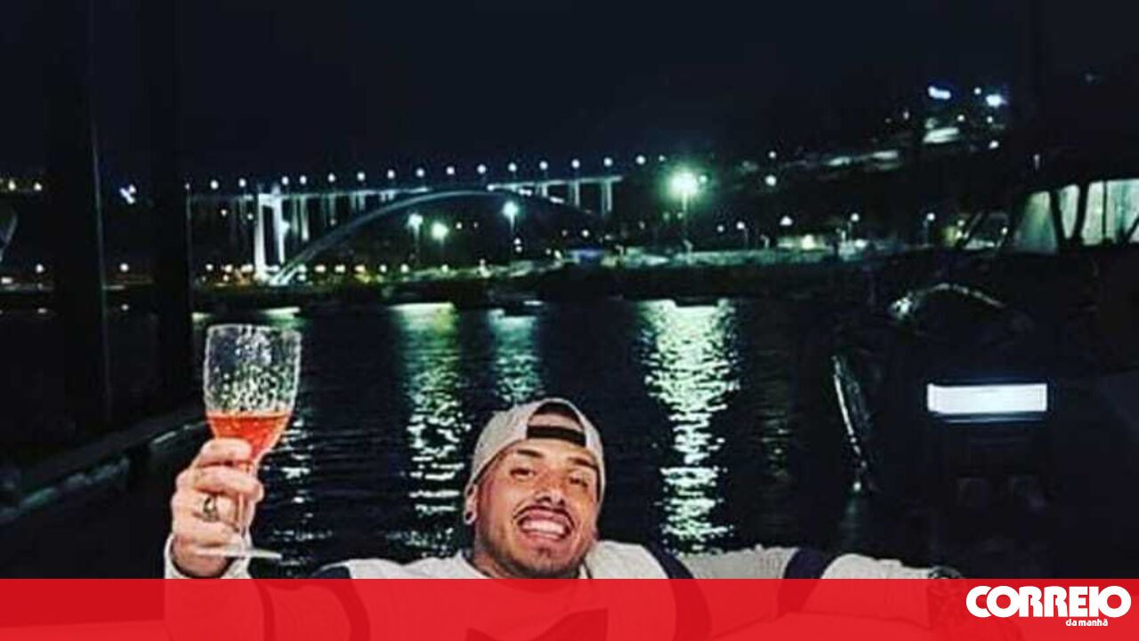 Membro dos Super Dragões detido com mais de 200 mil euros e um quilo de droga em operação da PSP do Porto - Portugal