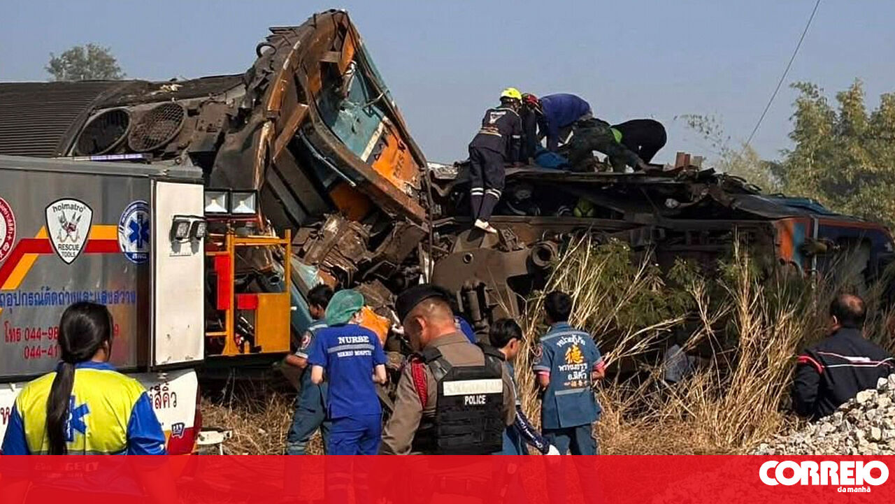 Pelo menos 29 mortos após queda de guindaste sobre comboio na Tailândia - Mundo
