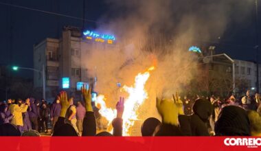Número de mortos em protestos no Irão sobe para pelo menos 2.571 - Mundo