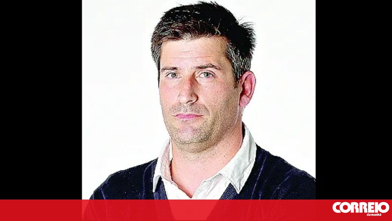 Inspetor da ASAE atinge amante da mulher a tiro com arma de serviço - Portugal