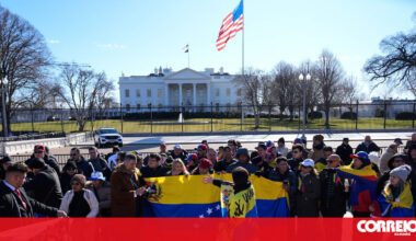 María Corina Machado ofereceu a medalha do Prémio Nobel da Paz a Donald Trump - Mundo
