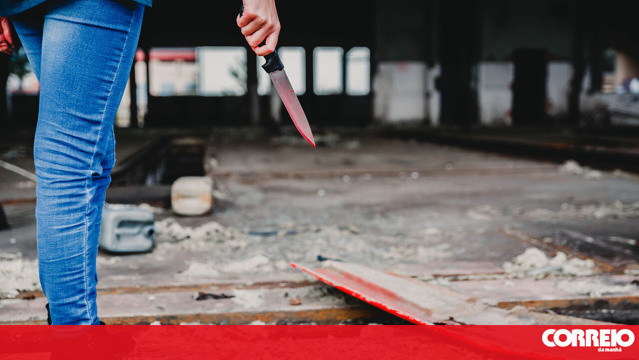 Mata com 23 facadas em troca de sexo por cocaína em Cascais - Portugal