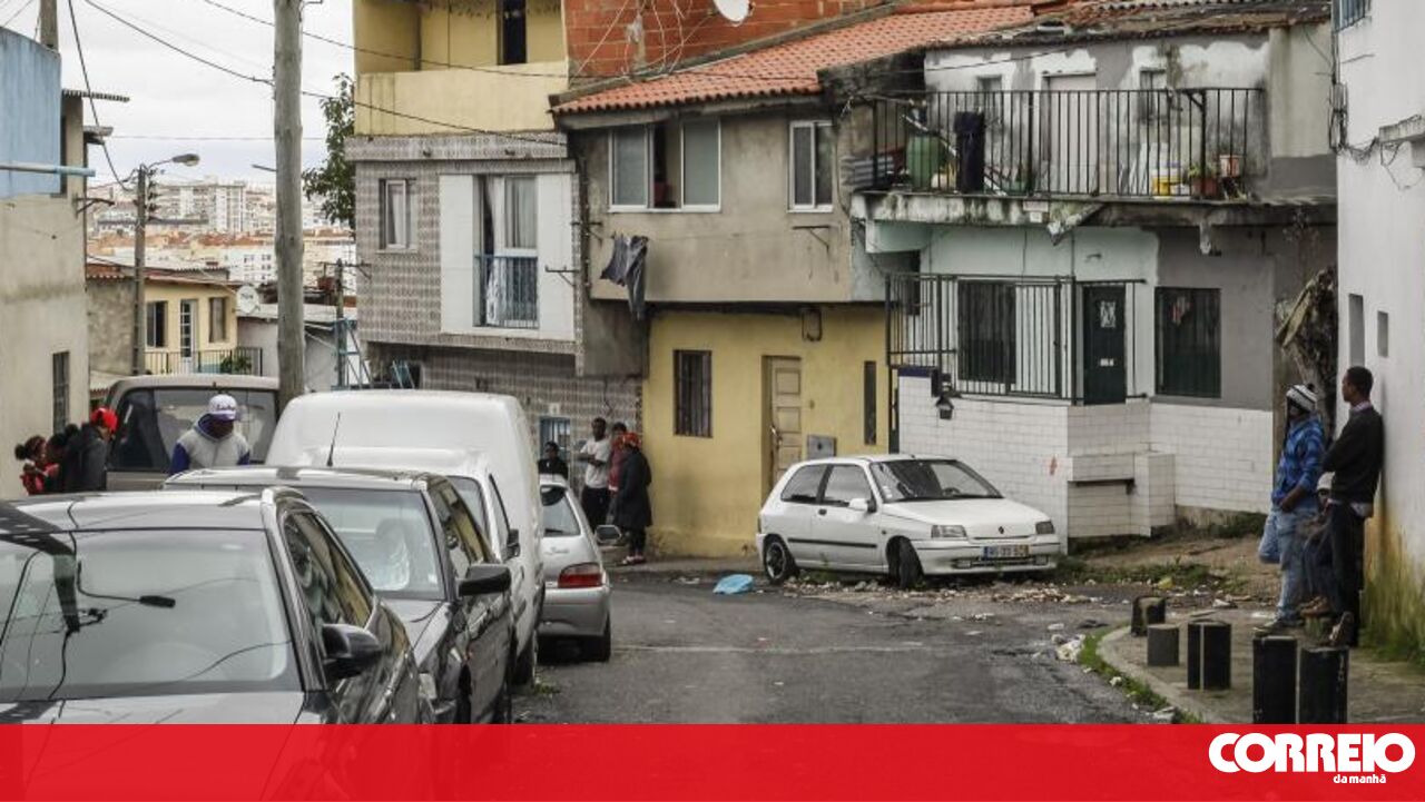 Menor abatido com 4 disparos por dupla de gang rival - Portugal
