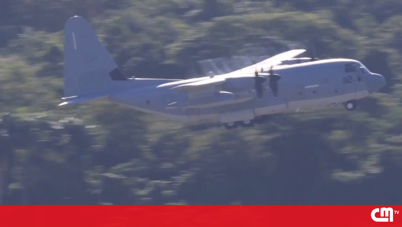 Aeronaves militares dos EUA são vistas a descolar de Porto Rico enquanto o conflito com a Venezuela se intensifica - Vídeos