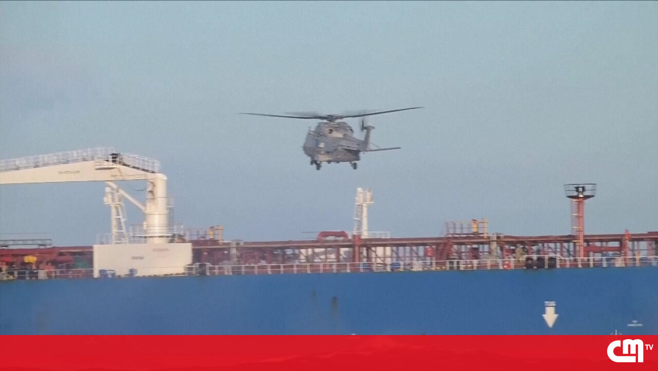 Marinha francesa interceta petroleiro russo no Mediterrâneo - cmjornal.pt