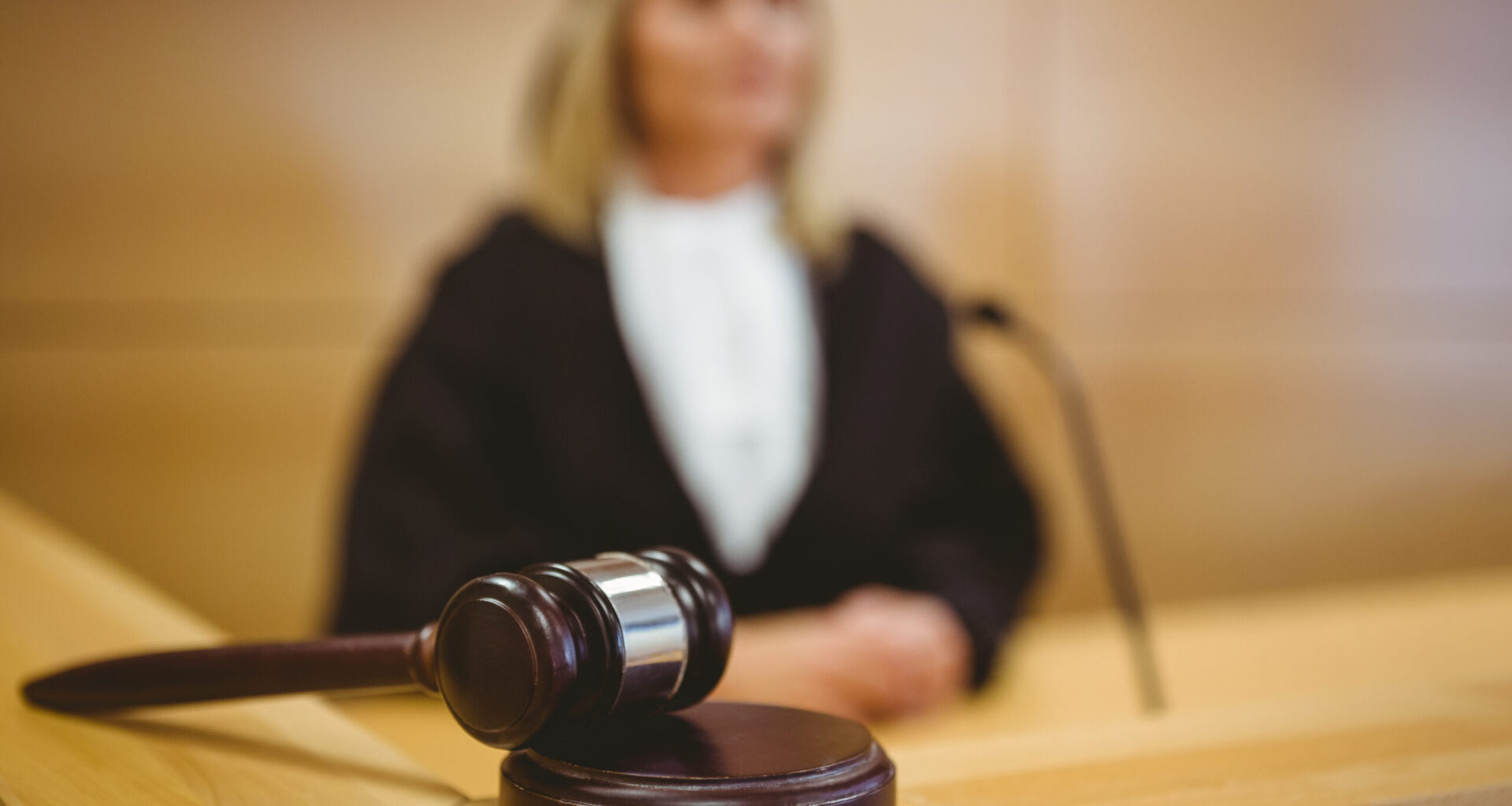 Mulher despedida porque ia ser substituída por um robô para tratar de hipotecas: tribunal 'travou' decisão da empresa e trabalhadora teve direito a indemnização 'pesada'