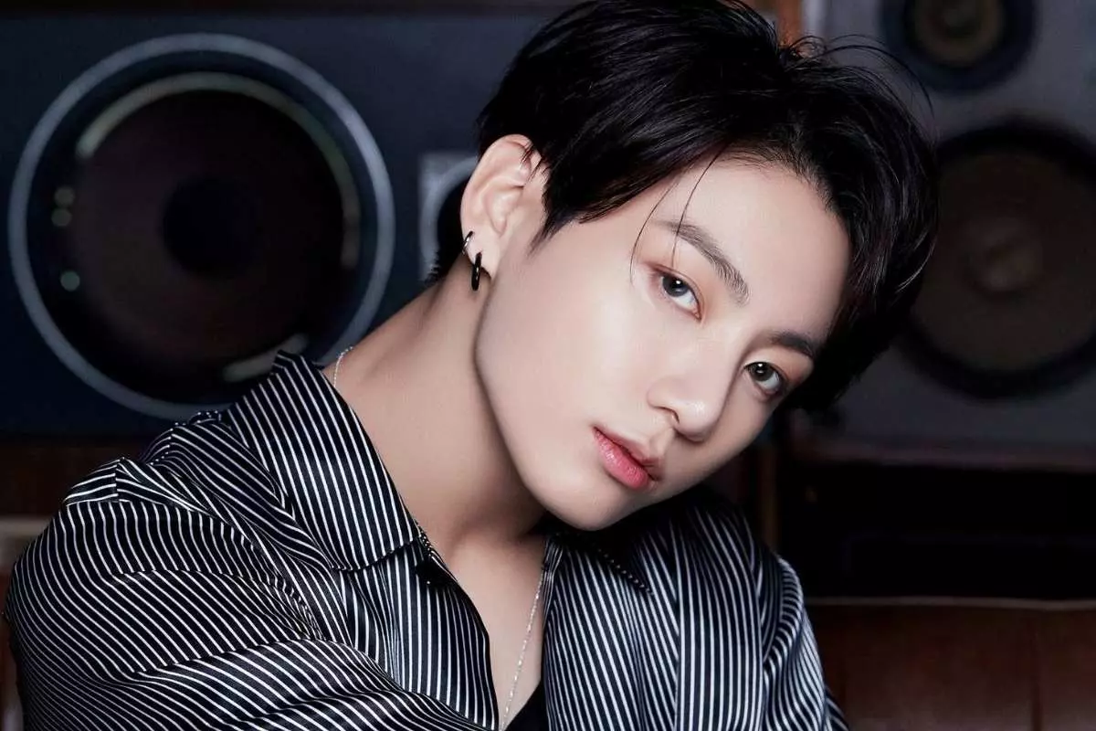 Brasileira é presa na Coreia do Sul por perseguir Jung Kook, do BTS