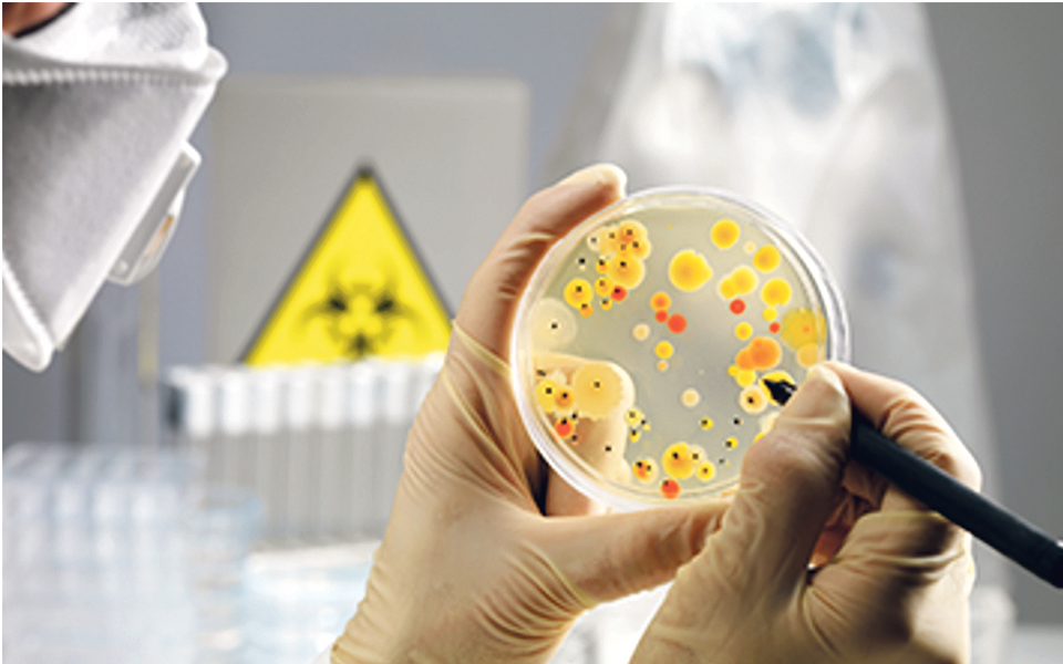 Casos confirmados na Índia levam países asiáticos a reforçar controlos nas fronteiras e aeroportos