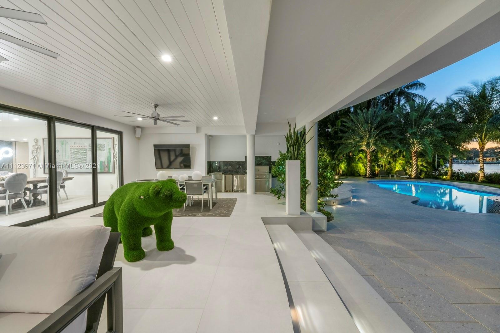 Mansão que Gisele Bündchen comprou para viver ao lado do namorado — Foto: Divulgação