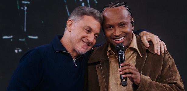 Luciano Huck recebe Thiaguinho no Domingão; Splash divulga foto em primeira mão