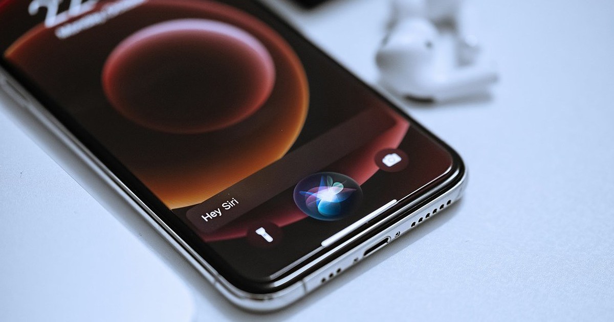 Apple e Google confirmam: Gemini vai "alimentar" a próxima versão da Siri ainda este ano - Negócios