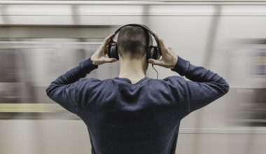 Cientistas explicam condição que pode fazer pessoas não gostarem de ouvir música