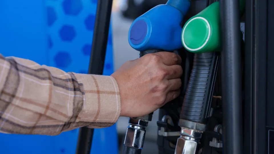 Nova semana, novos preços dos combustíveis: Onde são mais baratos?