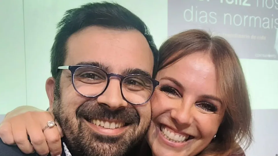 Tânia Ribas de Oliveira declara-se a amigo: "É um farol na minha vida"