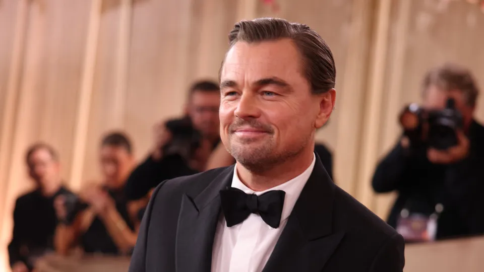 Globos de Ouro. O lado descontraído de DiCaprio (talvez nunca visto)