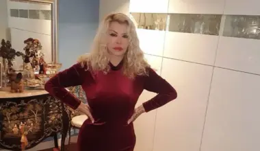 Em lágrimas, Kina revela morte de sobrinho. "Não estou bem"